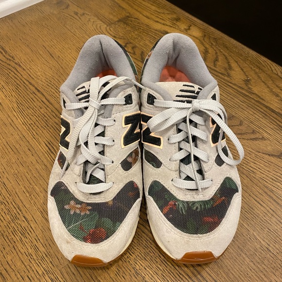 Women’s New Balance 530 Encaps - Picture 3 of 6